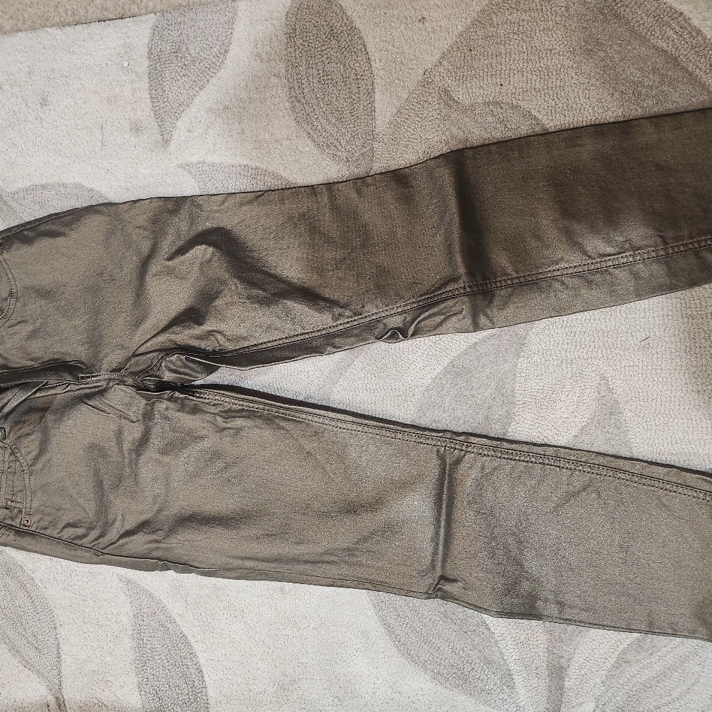 Ladies pants